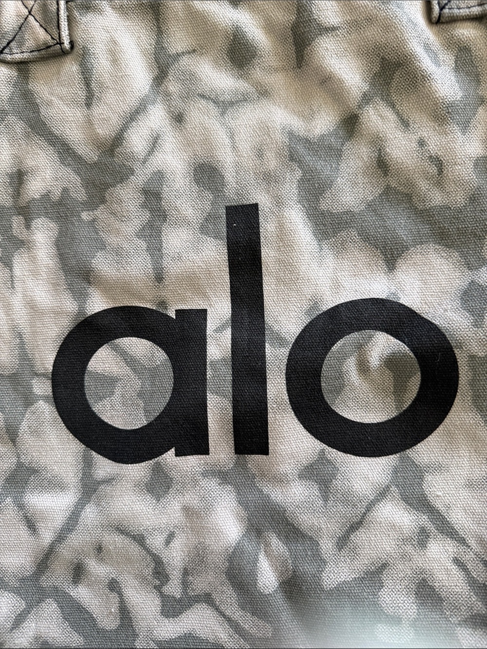 Alo Tiedye Tote - Picture 2 of 3